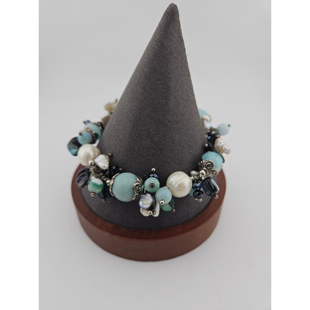 Mother of Pearl & Pearls Beaded Bauble Bracelet Aqua Blue Cream Mermaidcore